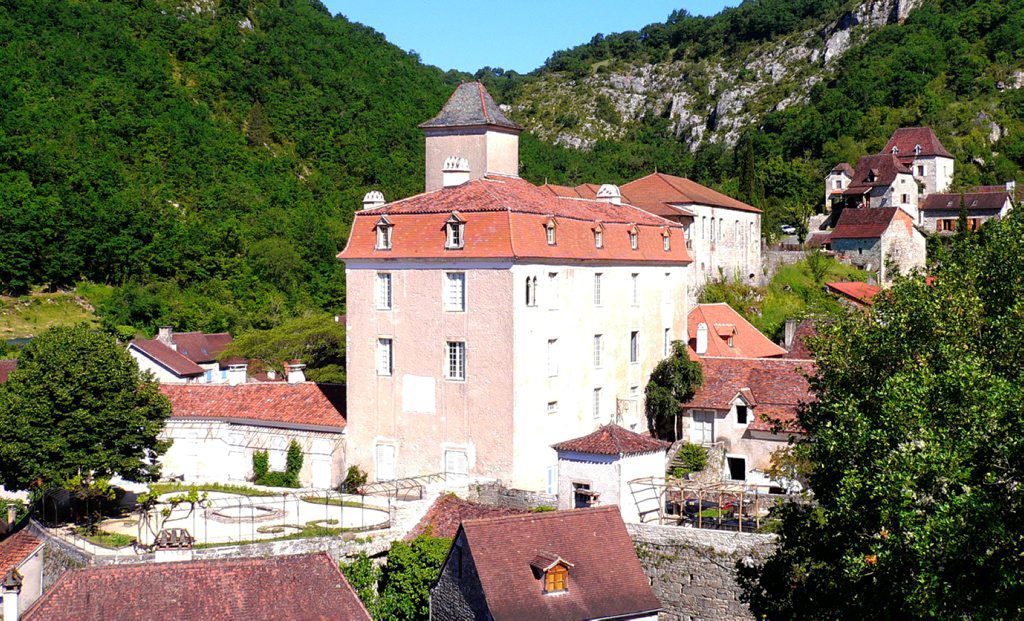chateau-de-larnagol