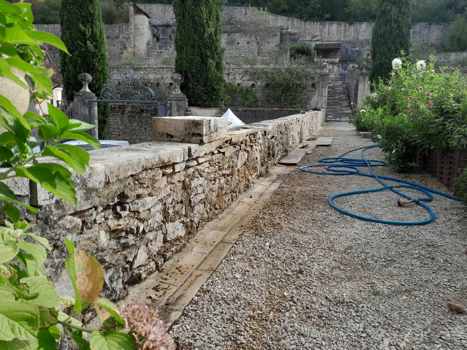 enduits-chaux-badigeon-extérieur-château-Larnagol 003