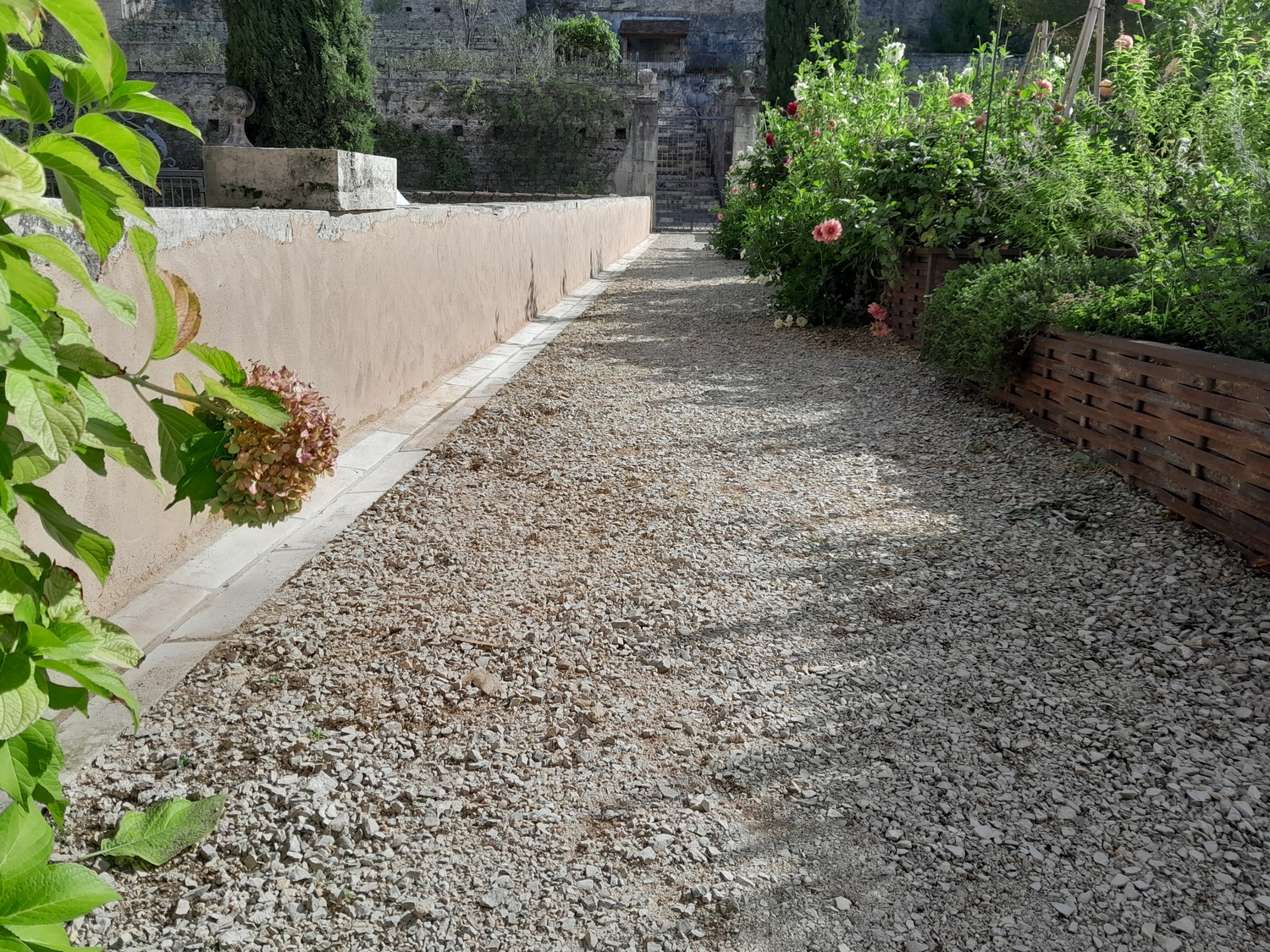 enduits-chaux-badigeon-extérieur-château-Larnagol 004