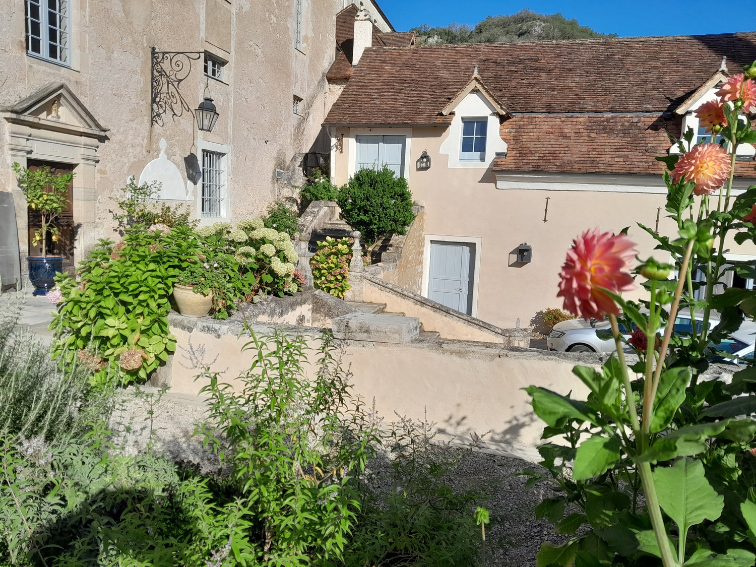 Enduits chaux badigeon extérieur château de Larnagol