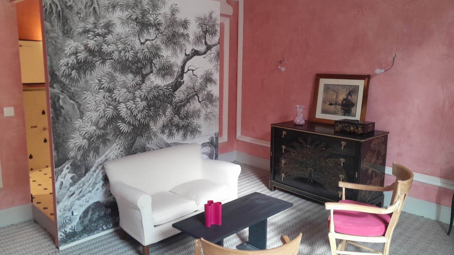 décors en plâtre et badigeon, château Larnagol